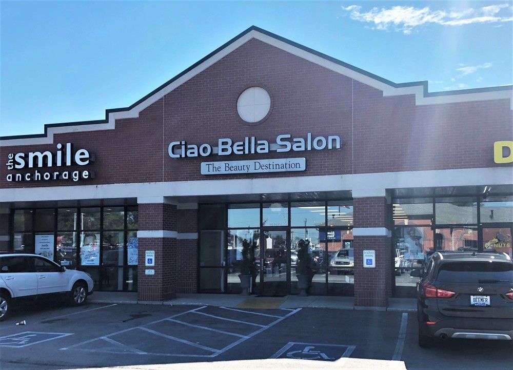 Anchorage Plaza: 12907 Factory Lane, Louisville, KY 40245